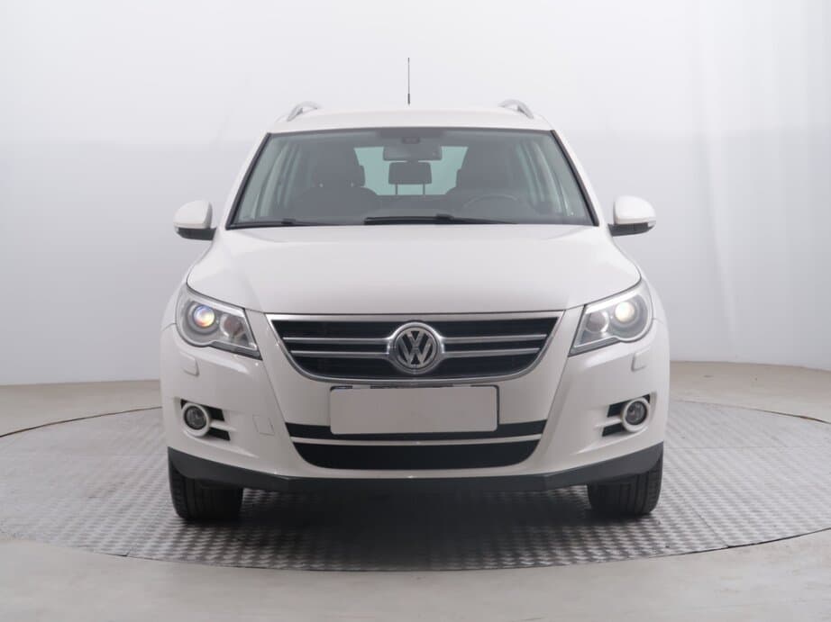 2009 Volkswagen TIGUAN - 2