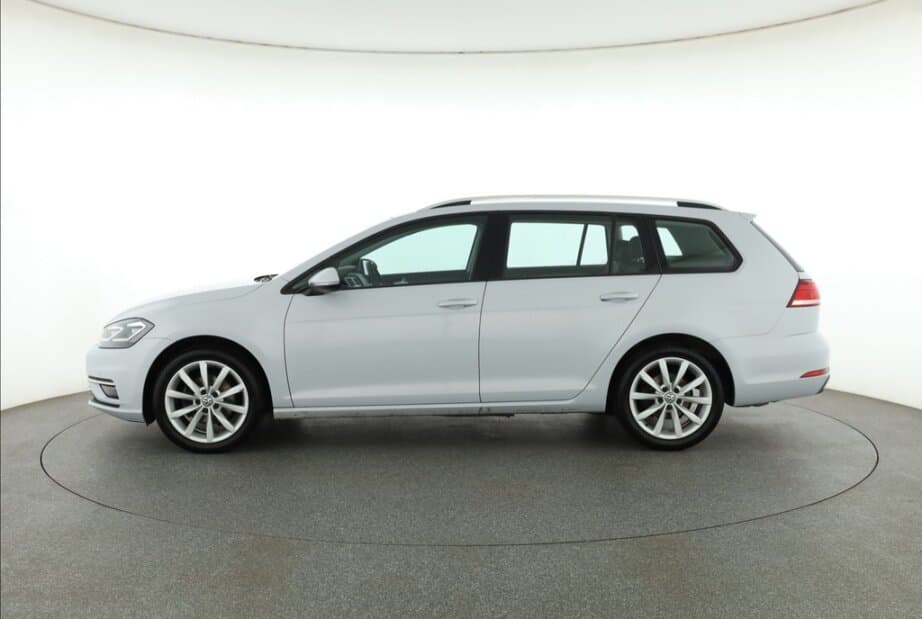 2018 Volkswagen GOLF - 4