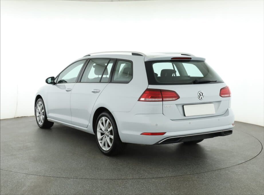 2018 Volkswagen GOLF - 5