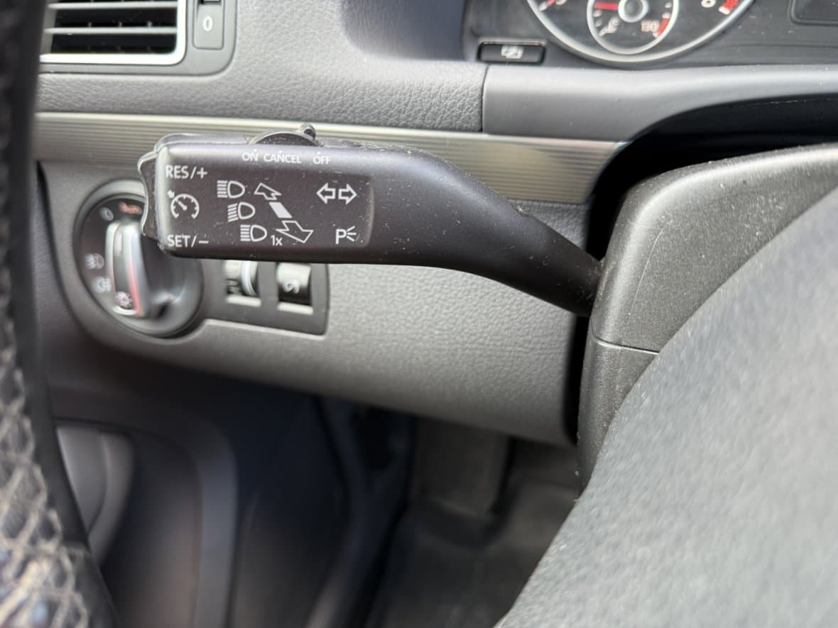 2010 Volkswagen TOURAN - 12