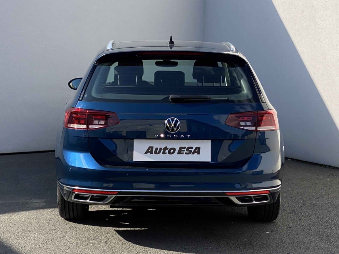 2022 Volkswagen PASSAT - 5