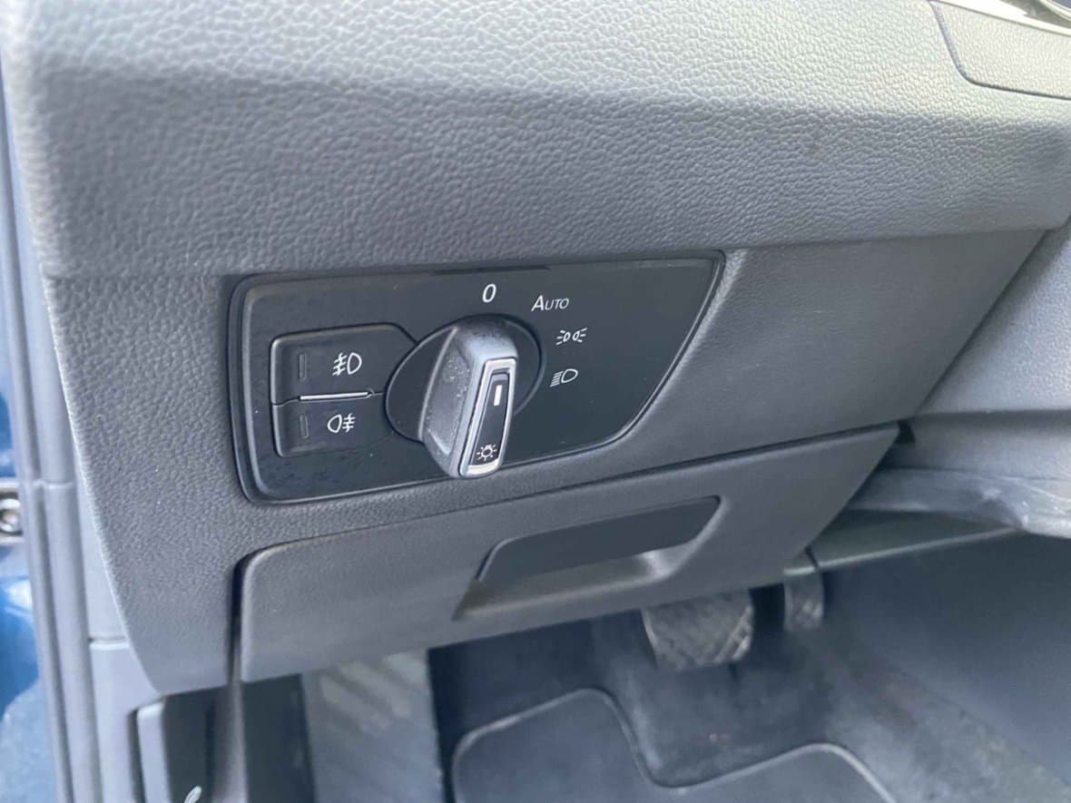 2022 Volkswagen PASSAT - 16