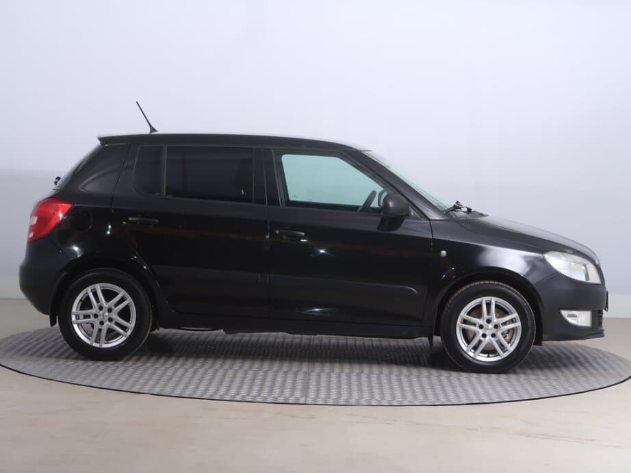 2012 Škoda FABIA - 8