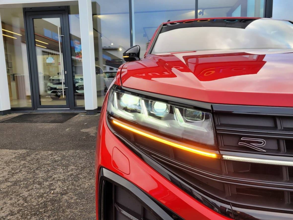 2023 Volkswagen TOUAREG - 13
