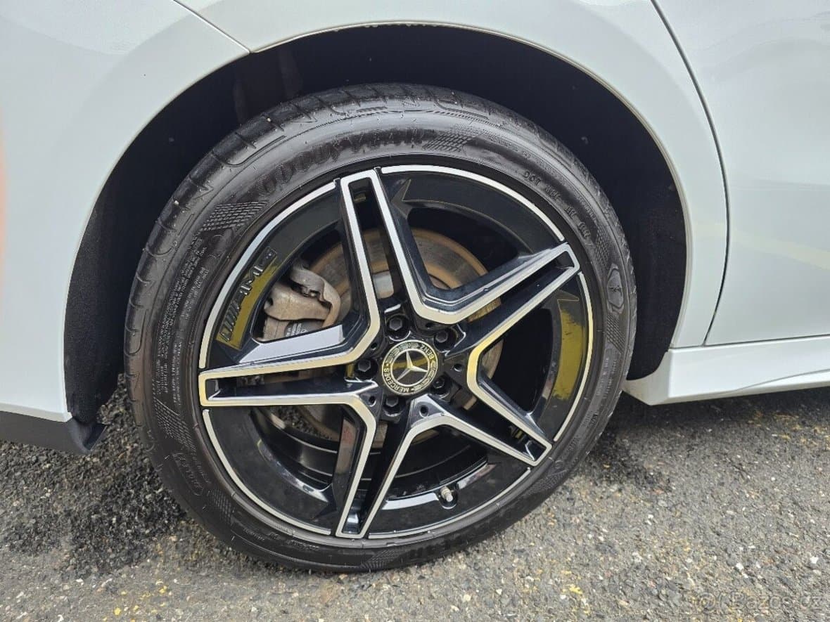 2022 Mercedes-Benz CLA - 10