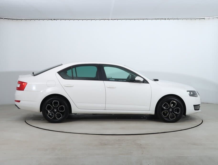 2014 Škoda OCTAVIA - 8