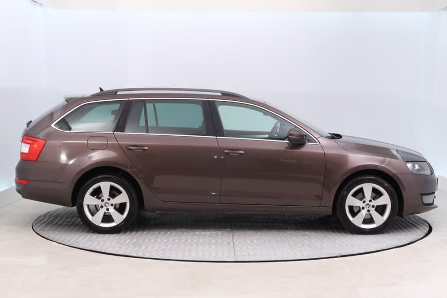 2015 Škoda OCTAVIA - 8
