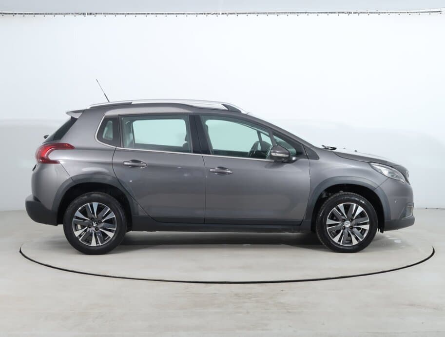2017 Peugeot 2008 - 15