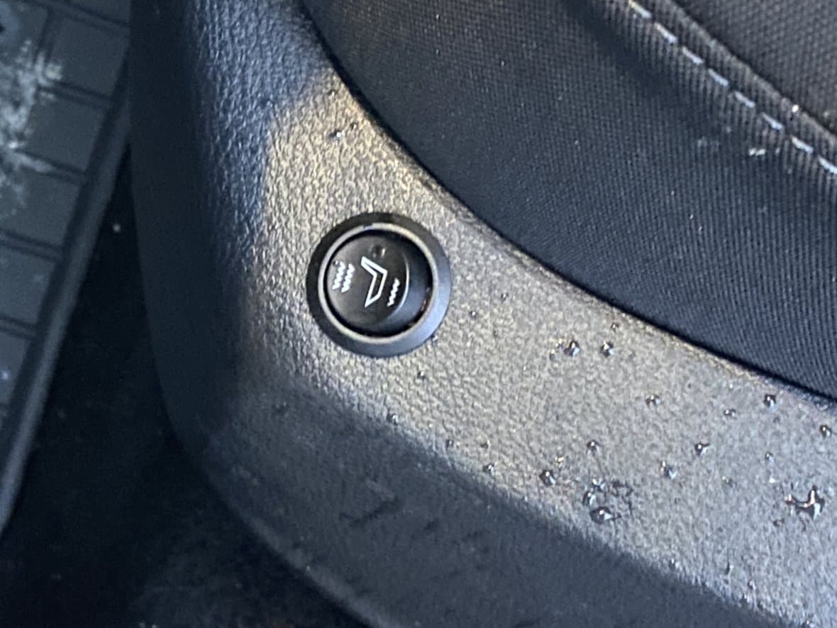 2013 Volkswagen GOLF - 12