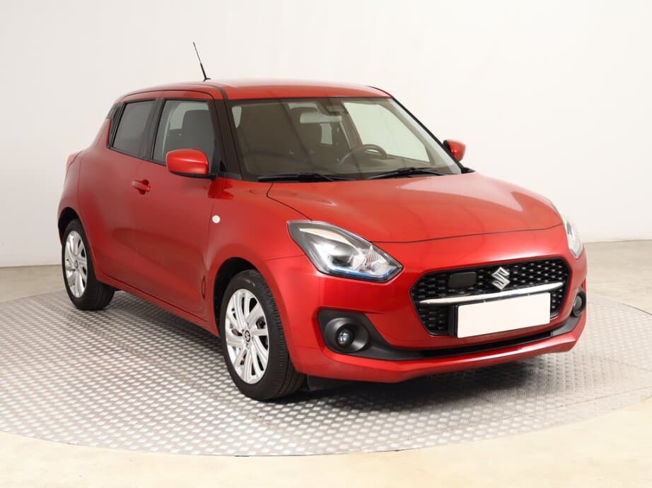 2021 Suzuki SWIFT