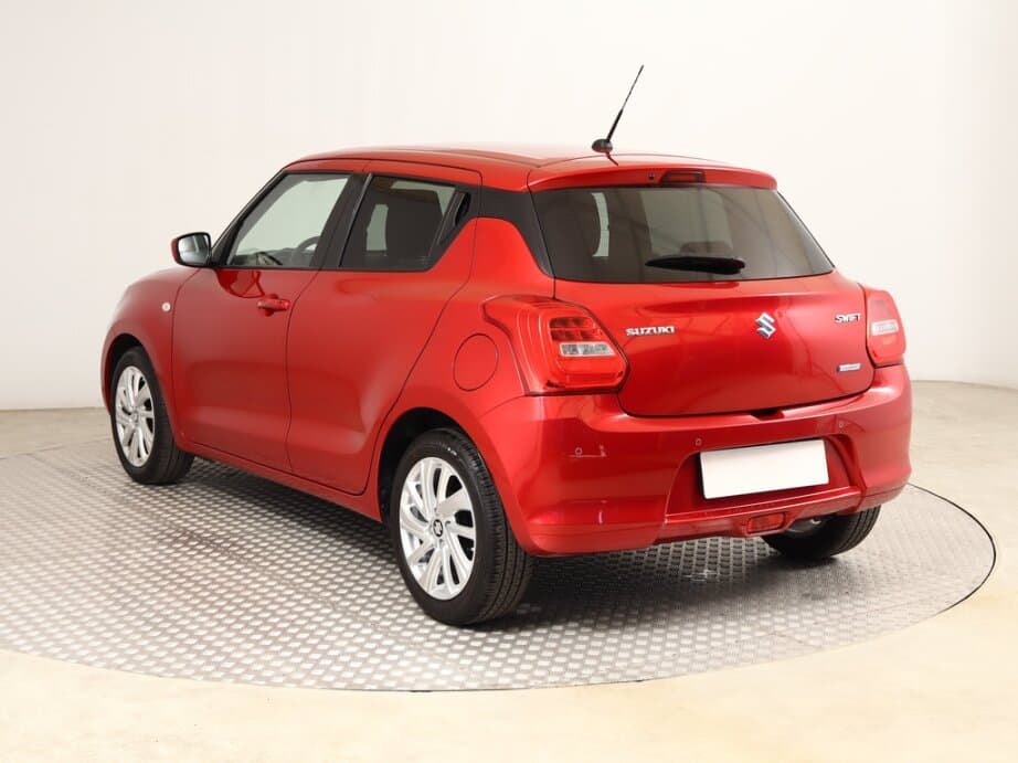 2021 Suzuki SWIFT - 5