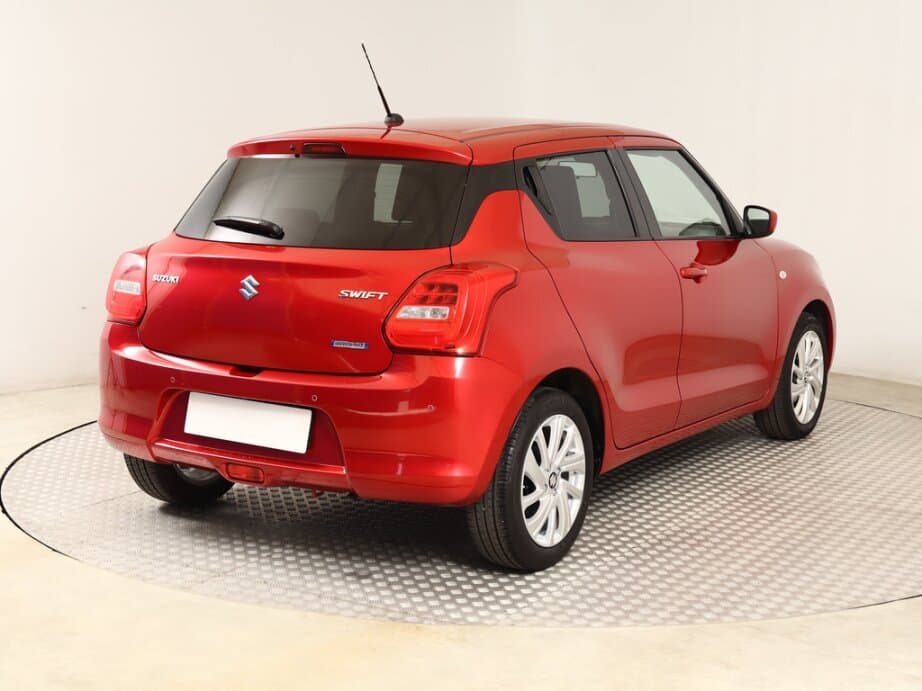 2021 Suzuki SWIFT - 7