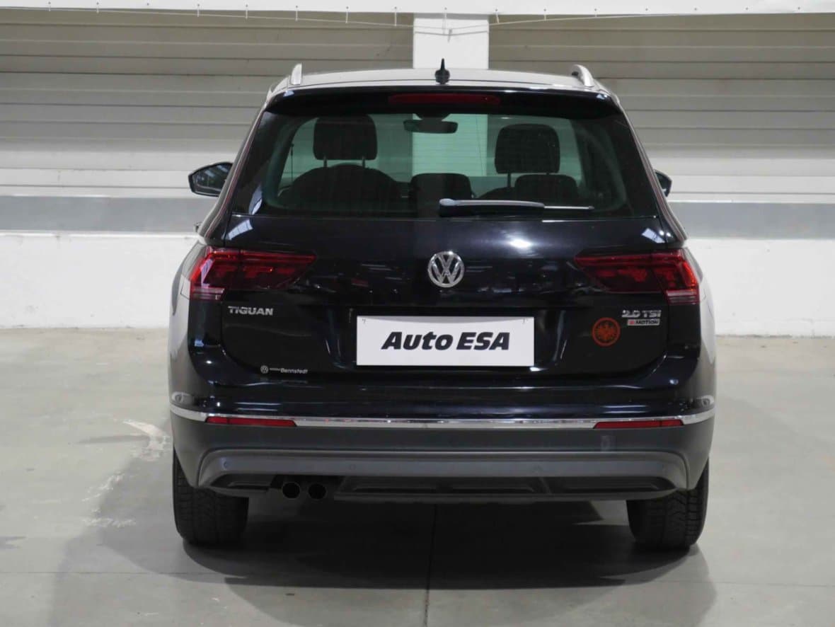 2017 Volkswagen TIGUAN - 5