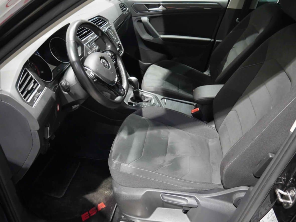 2017 Volkswagen TIGUAN - 9