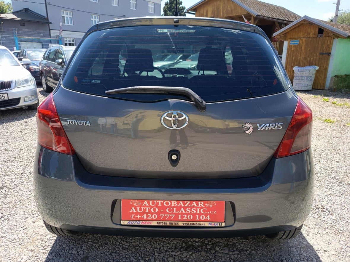 2008 Toyota YARIS - 5