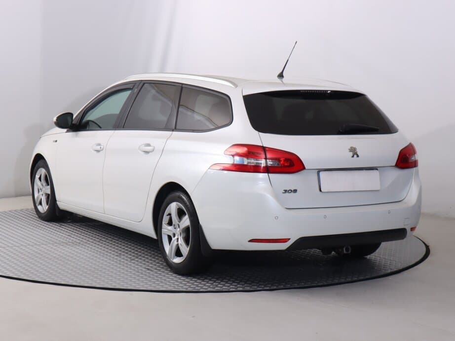 2016 Peugeot 308 - 5