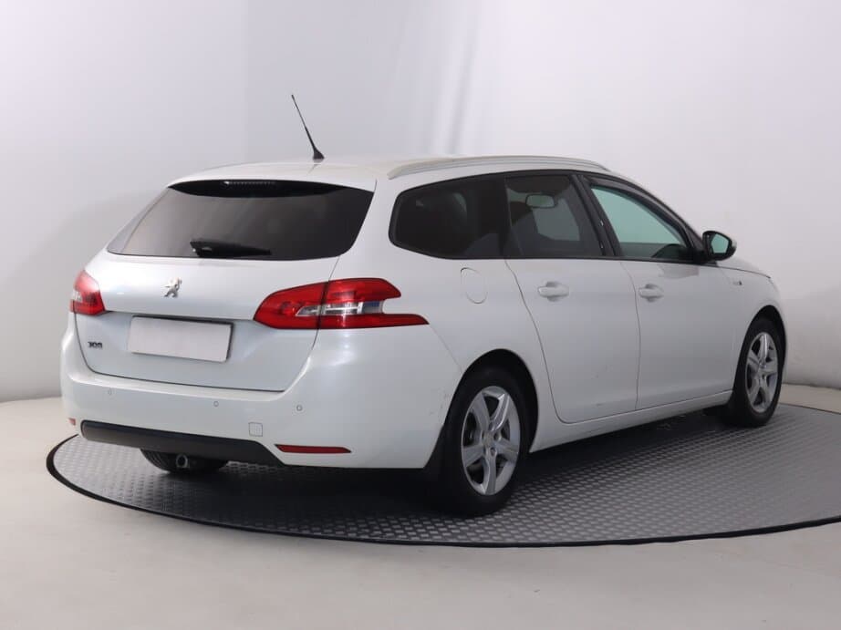 2016 Peugeot 308 - 7