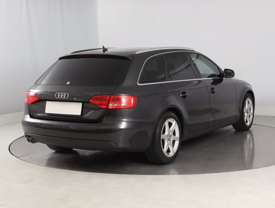 2011 Audi A4 - 7