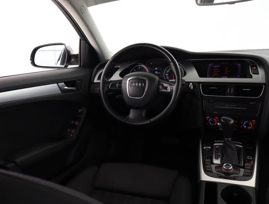 2011 Audi A4 - 9