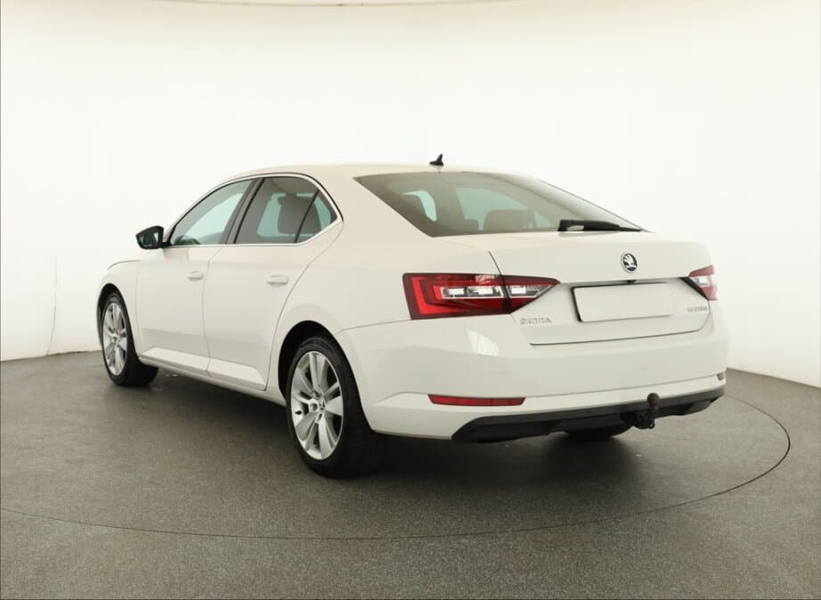2017 Škoda SUPERB - 5