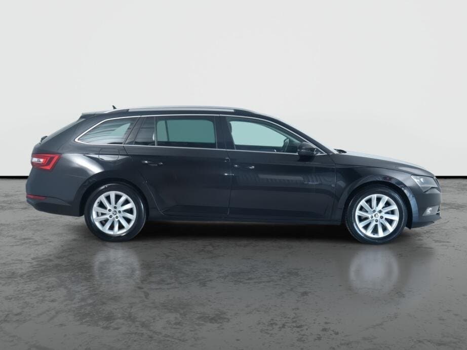 2018 Škoda SUPERB - 8