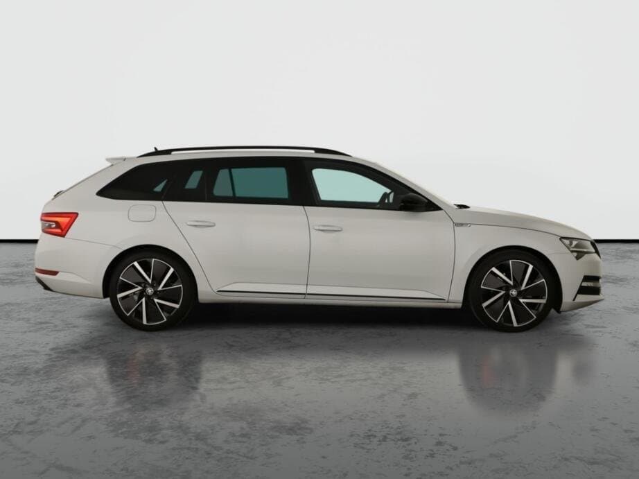 2020 Škoda SUPERB - 8