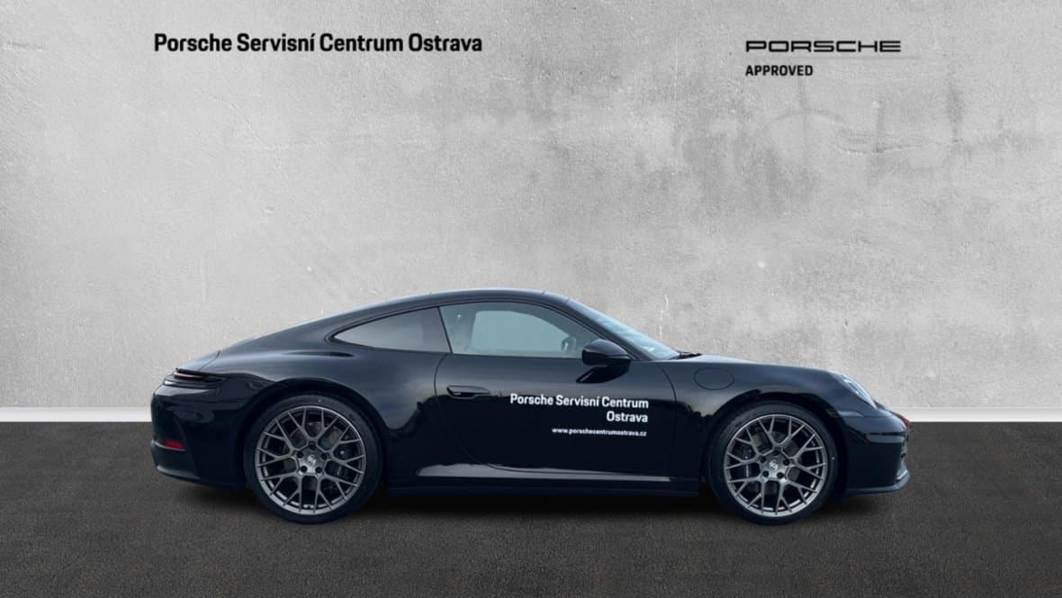 2026 Porsche 911 - 5