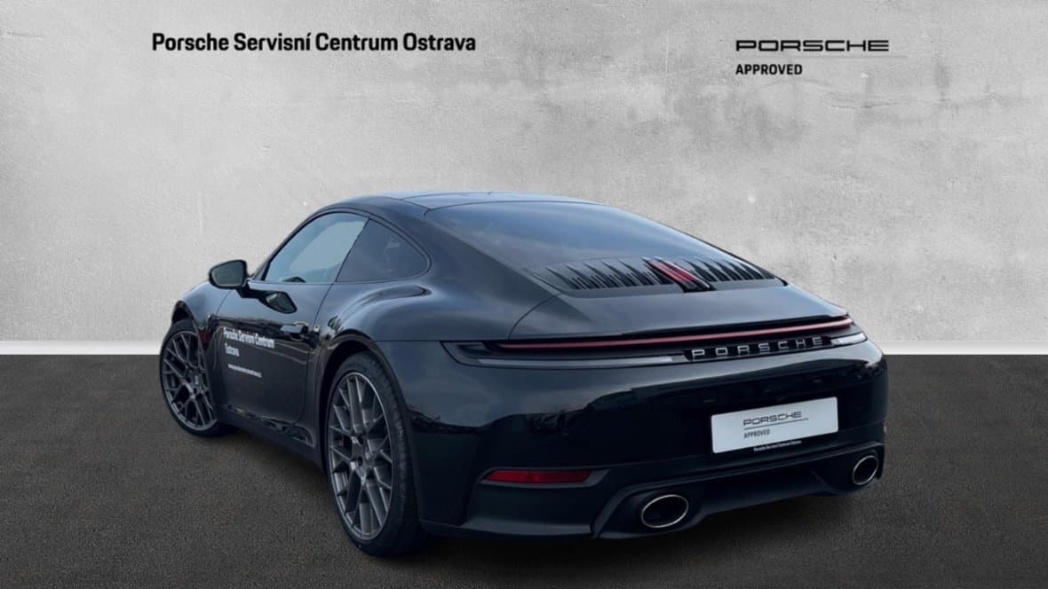 2026 Porsche 911 - 9