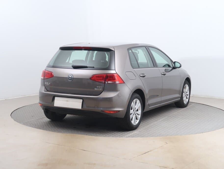 2016 Volkswagen GOLF - 7