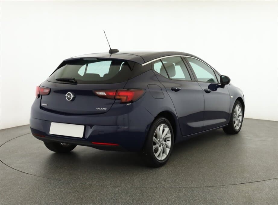 2017 Opel ASTRA - 7