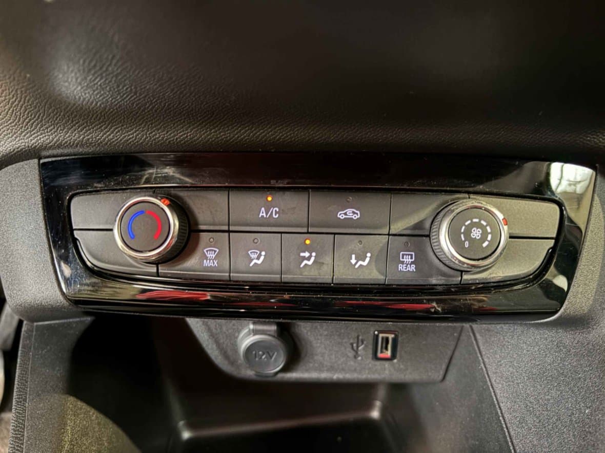 2020 Opel CORSA - 15