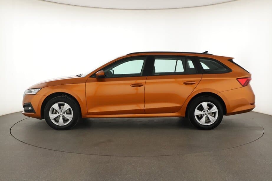 2022 Škoda OCTAVIA - 4