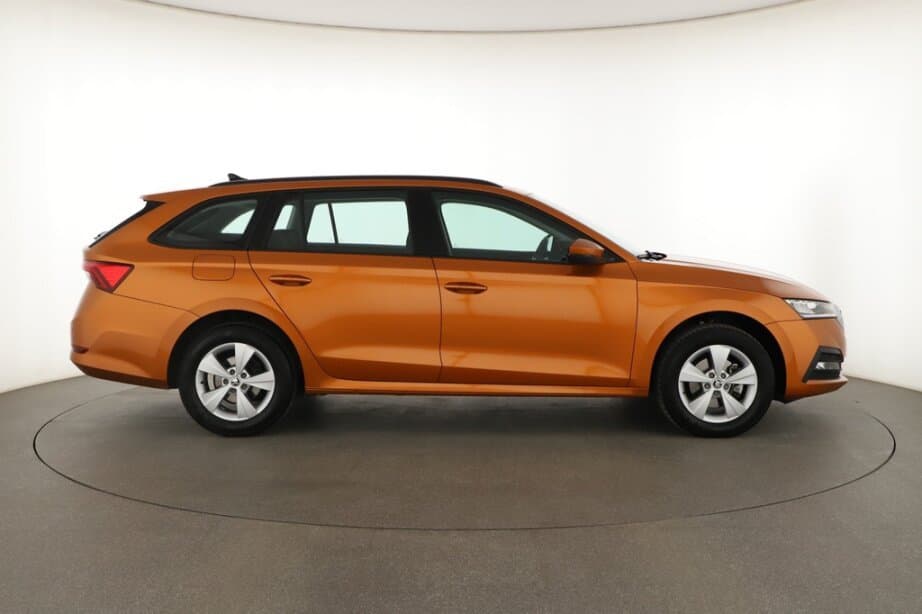 2022 Škoda OCTAVIA - 8
