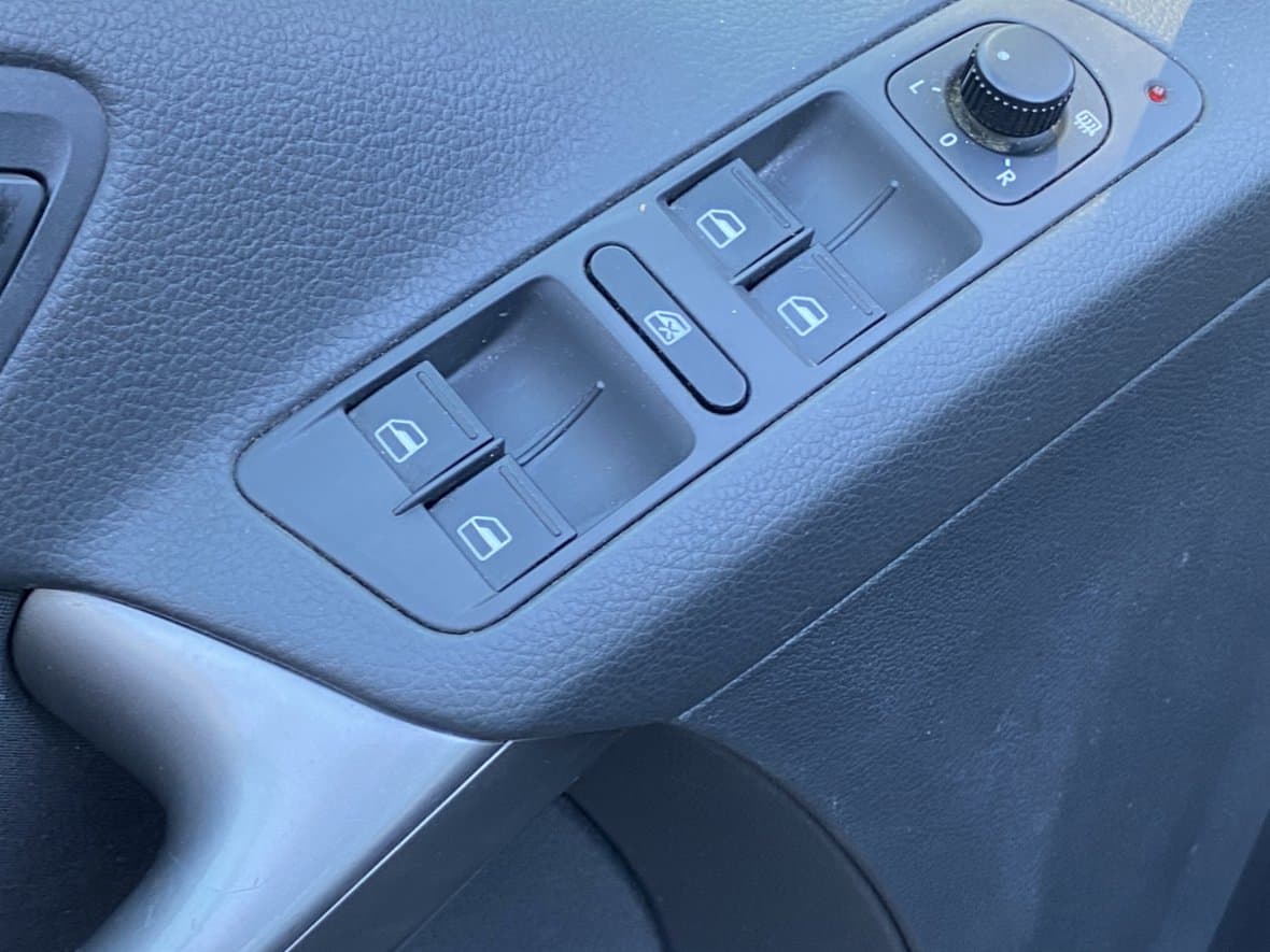 2008 Volkswagen TIGUAN - 11