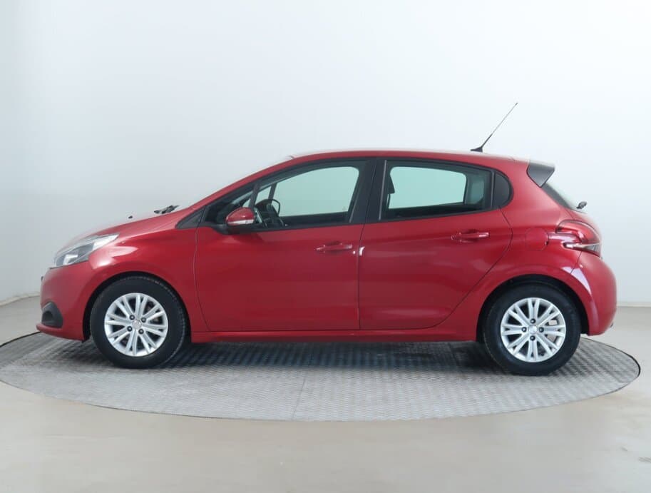 2016 Peugeot 208 - 4
