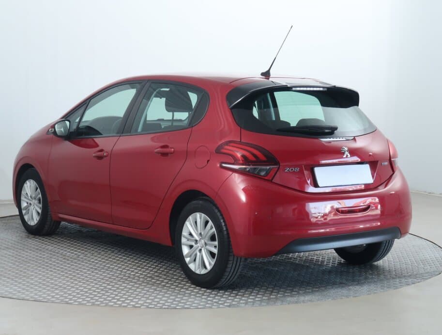 2016 Peugeot 208 - 5