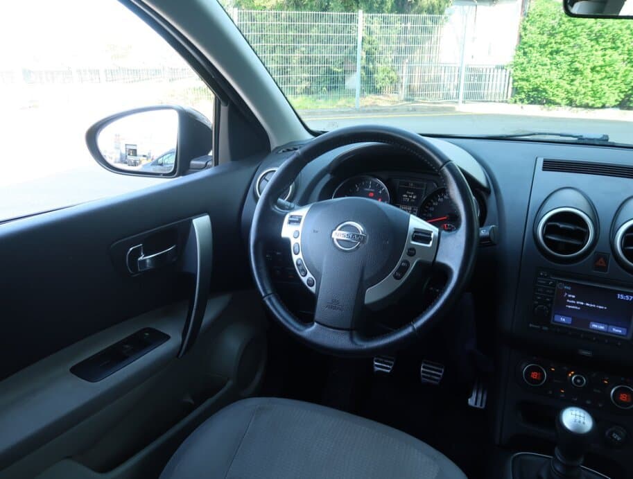 2012 Nissan QASHQAI - 9