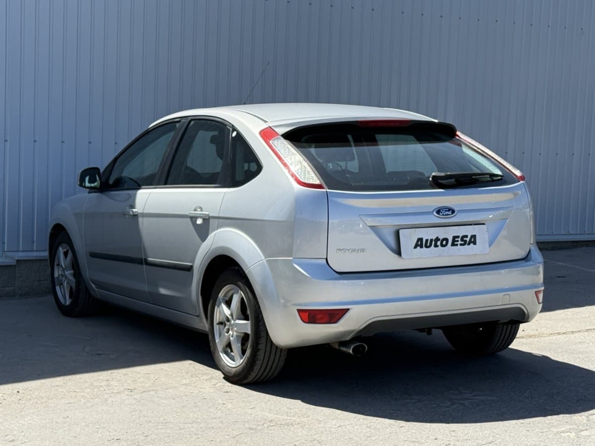 2011 Ford FOCUS - 6