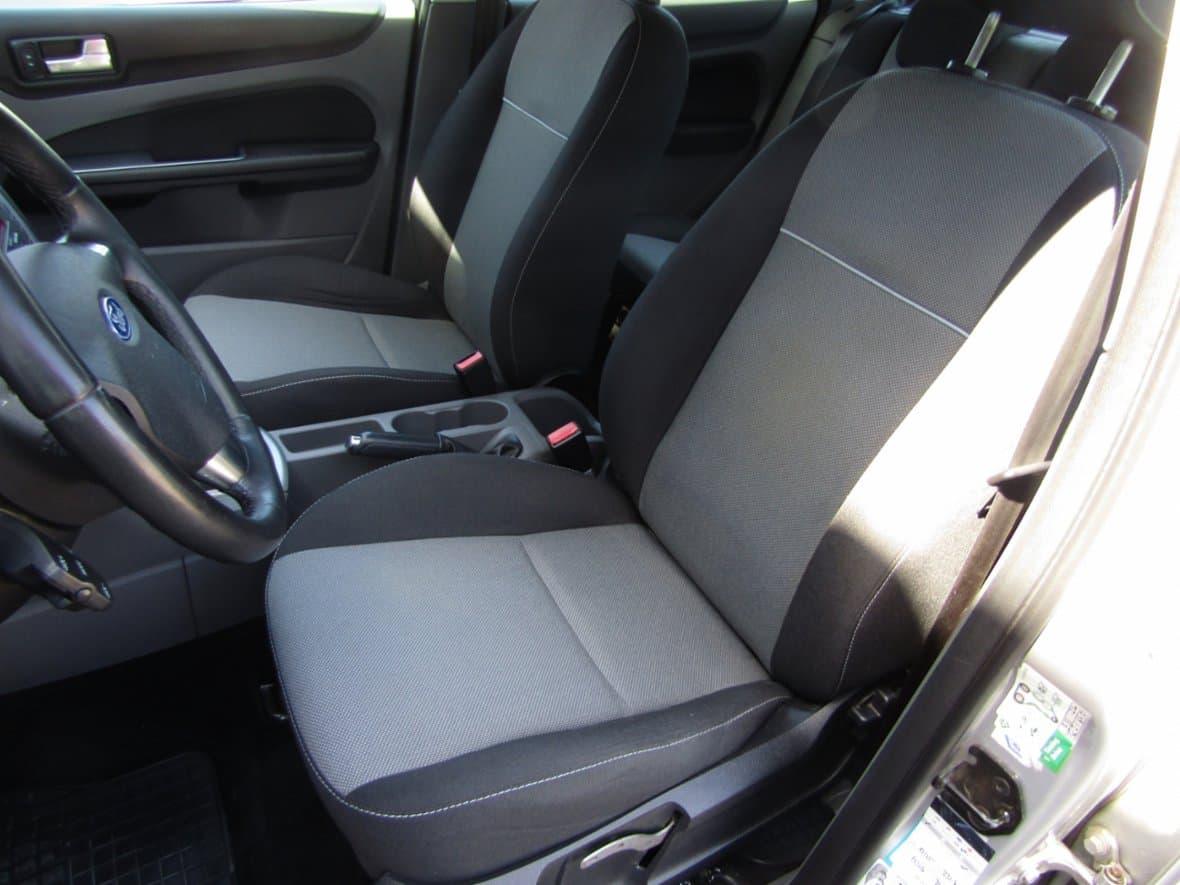 2011 Ford FOCUS - 9
