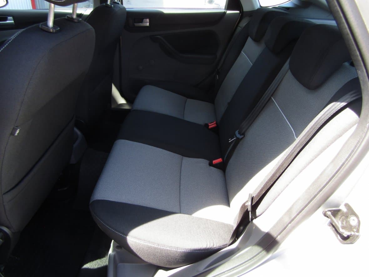 2011 Ford FOCUS - 10