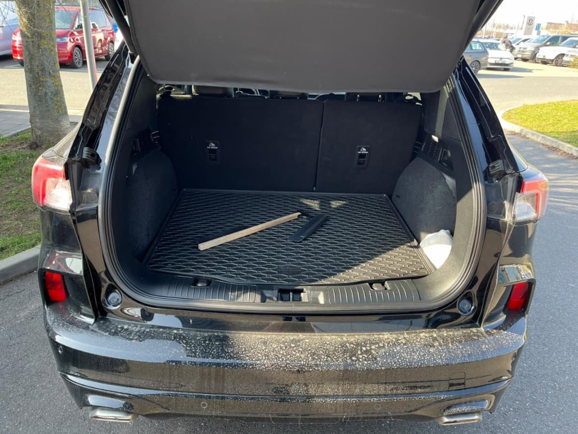 2023 Ford KUGA - 4
