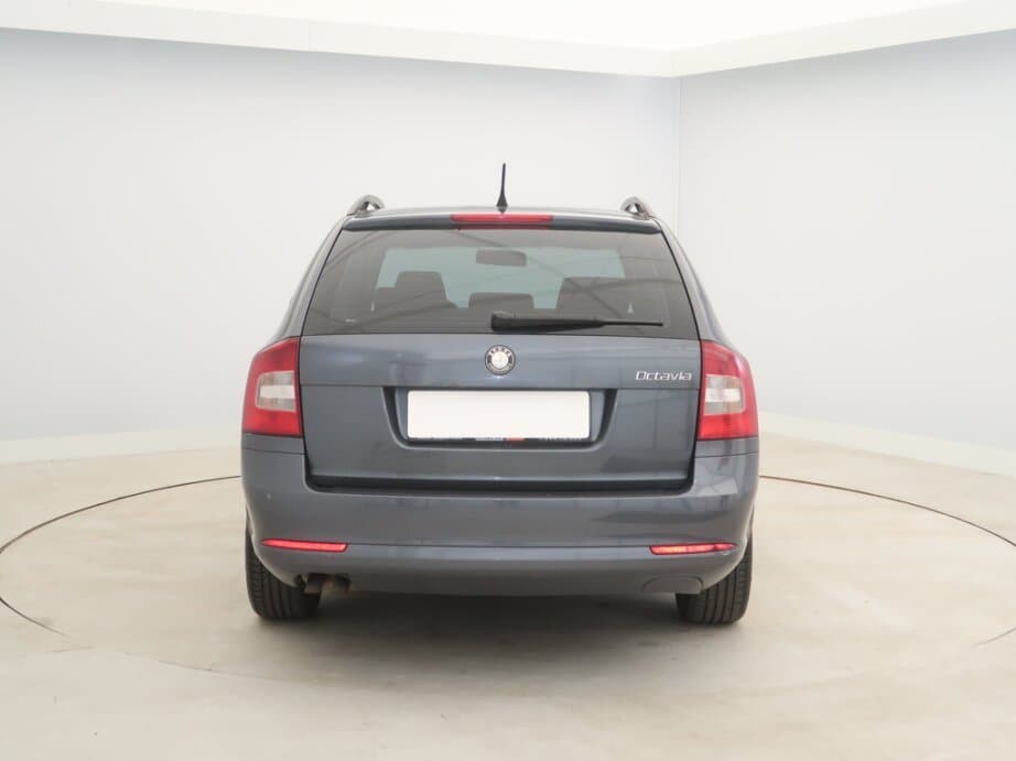 2010 Škoda OCTAVIA - 6