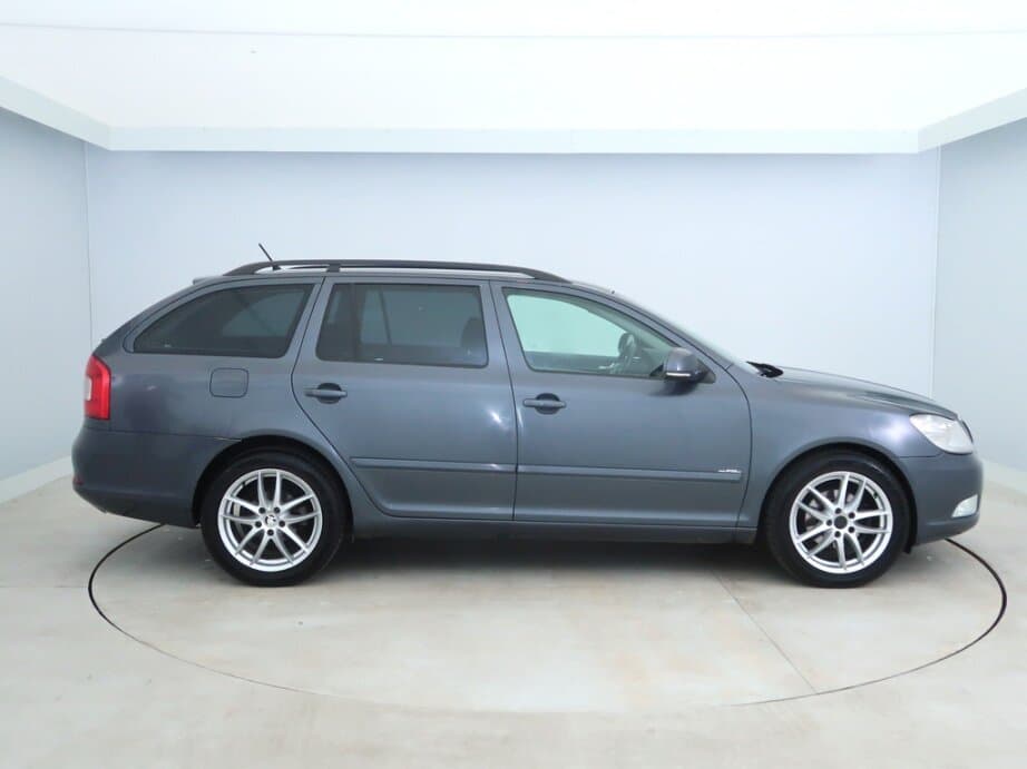 2010 Škoda OCTAVIA - 8