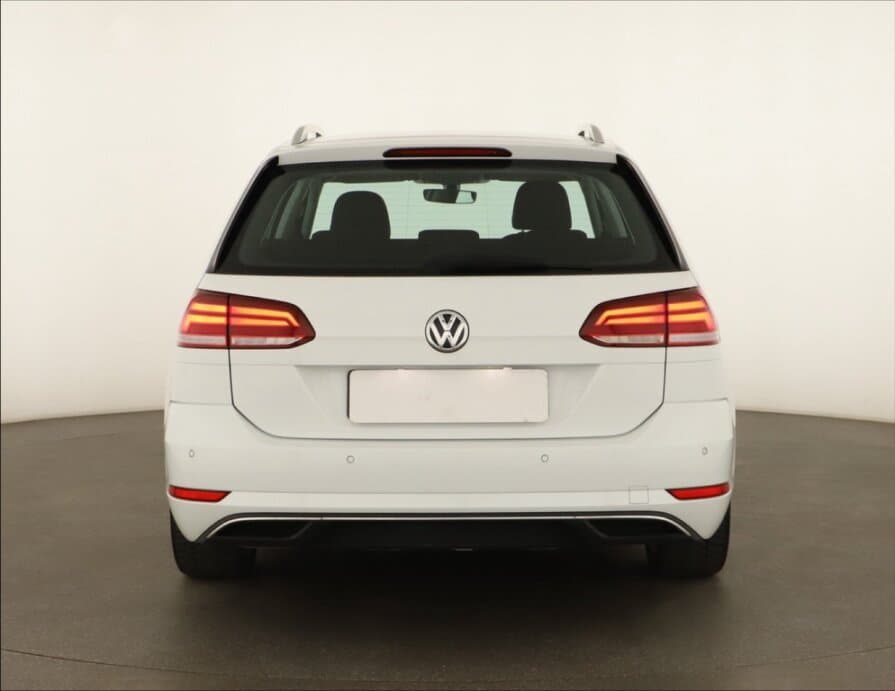 2020 Volkswagen GOLF - 6