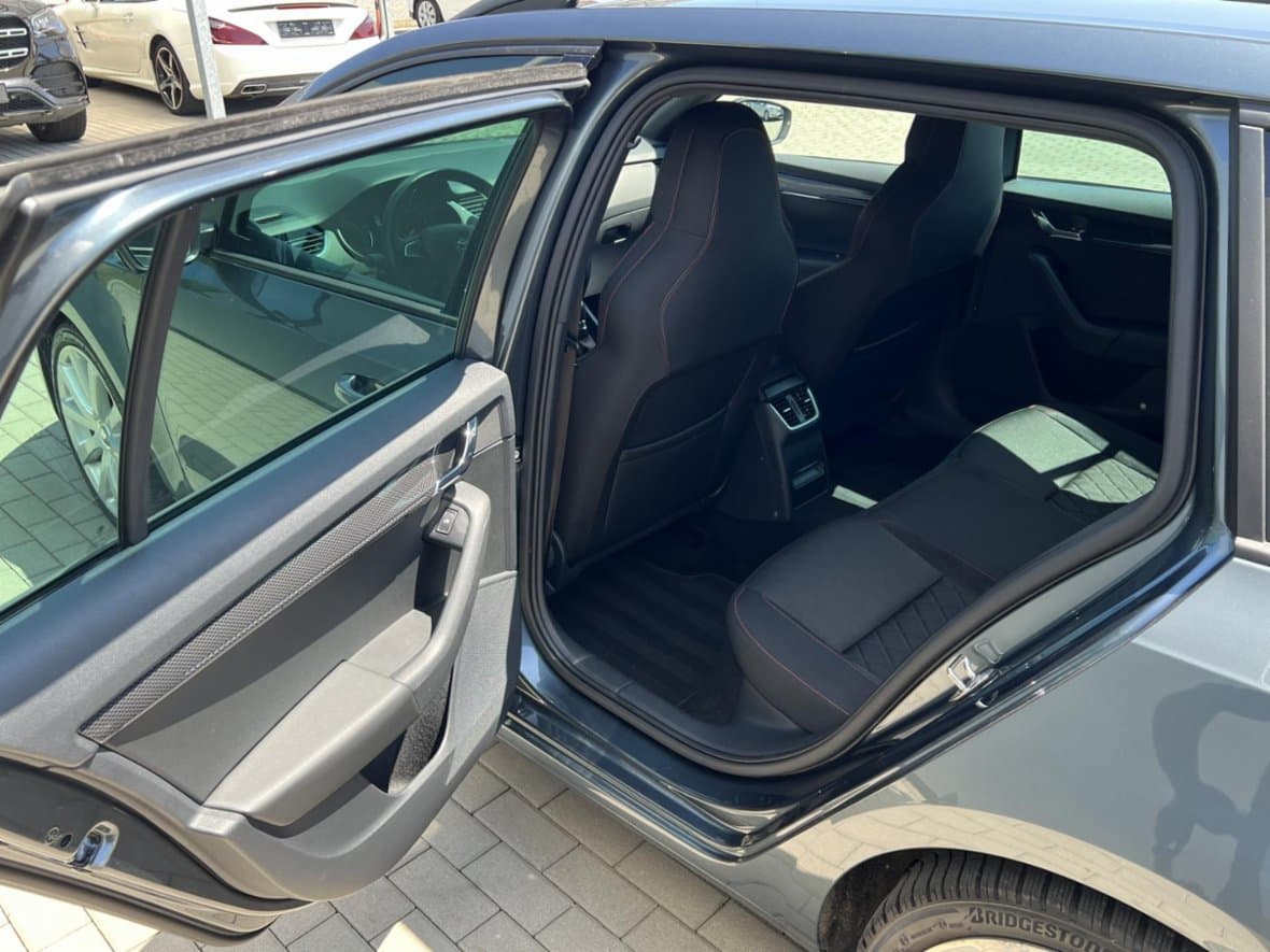 2019 Škoda OCTAVIA - 19