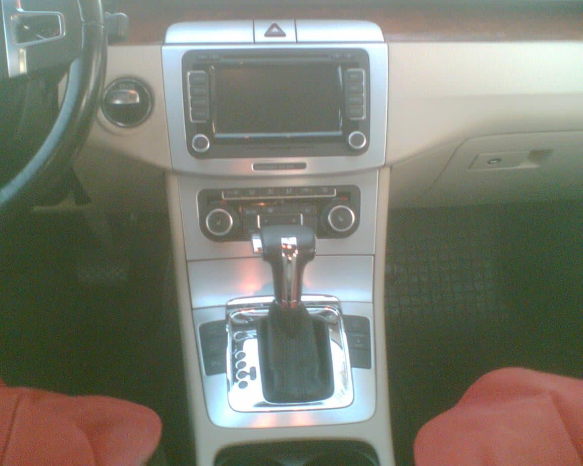 Volkswagen Passat Cc - 8