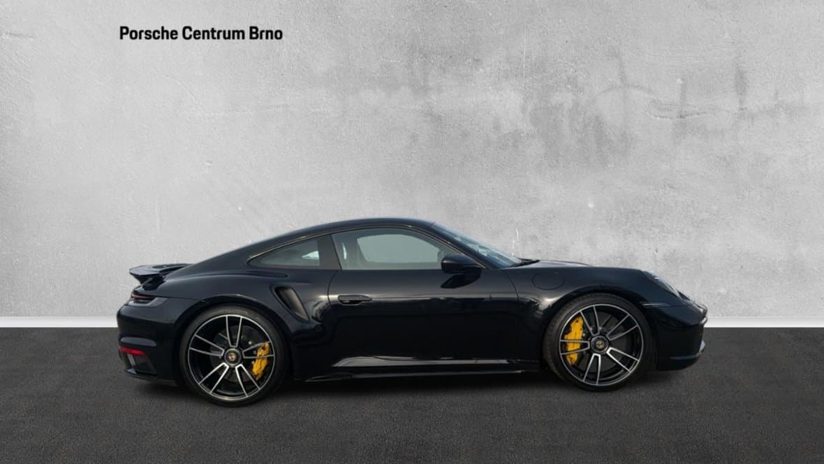 2021 Porsche 911 - 5