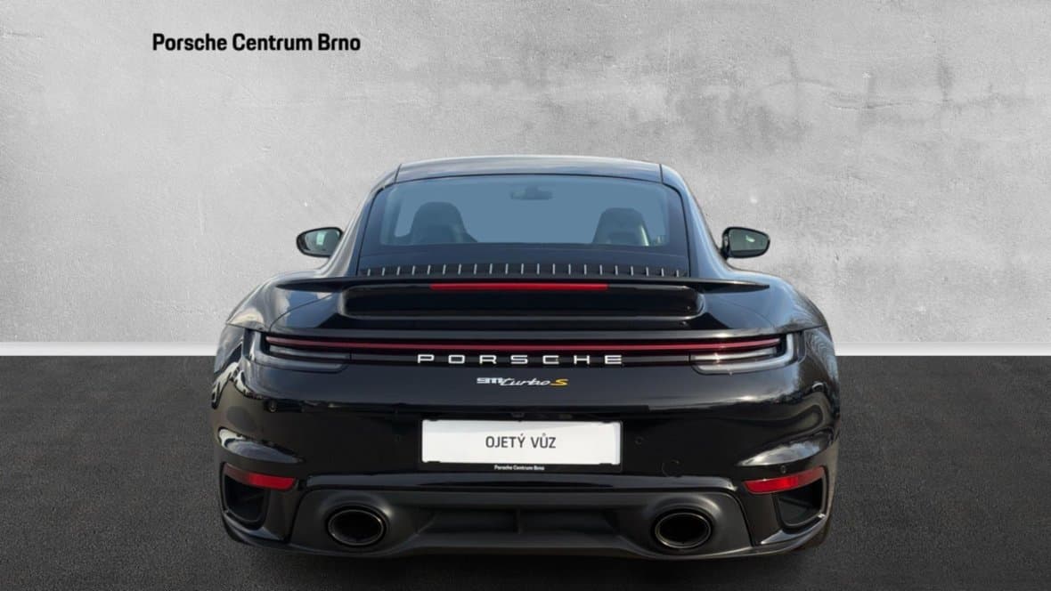 2021 Porsche 911 - 7