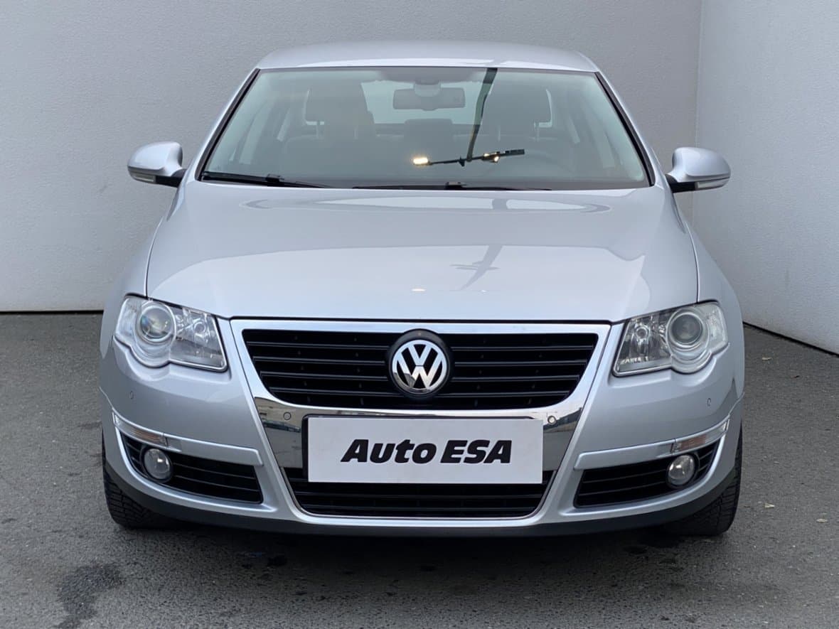 2008 Volkswagen PASSAT - 2