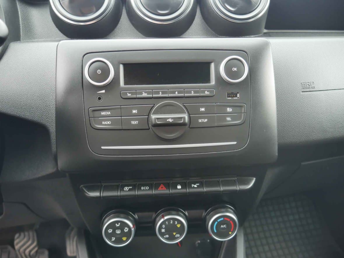 2020 Dacia DUSTER - 11